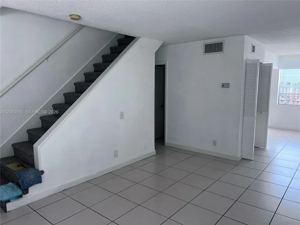 4651 NW 9th Dr #4651 Plantation, FL 33317