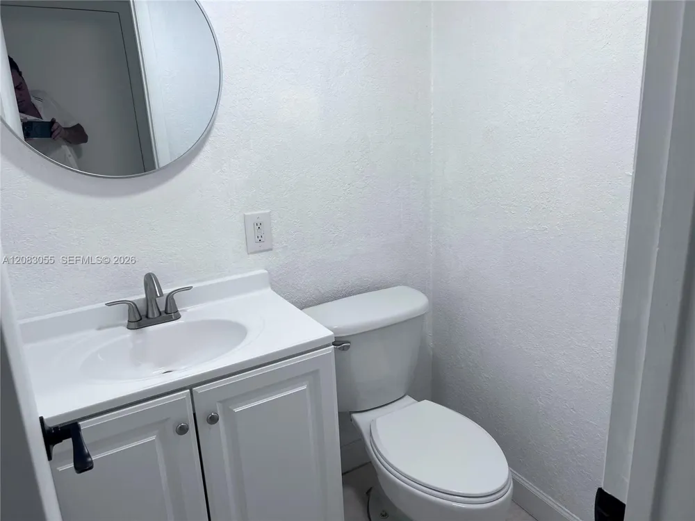4651 NW 9th Dr #4651 Plantation, FL 33317