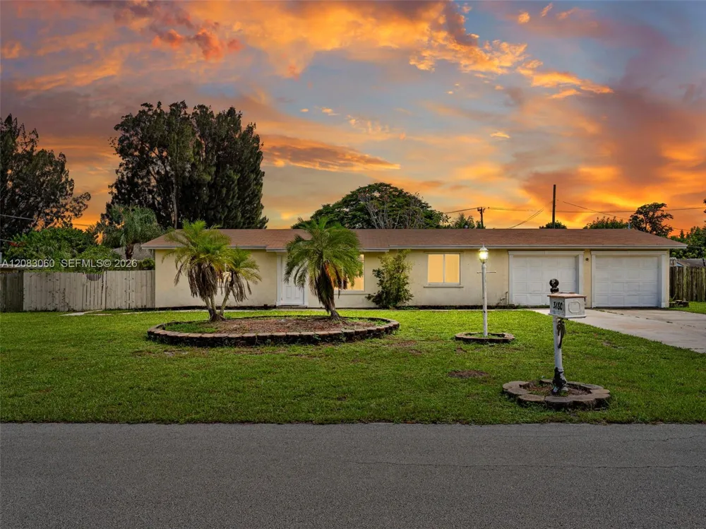 3180 Carol Ave Palm Springs, FL 33461