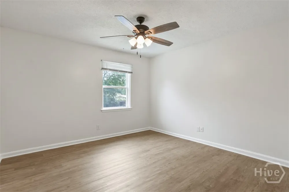 49 Knollwood Circle Savannah, GA 31419
