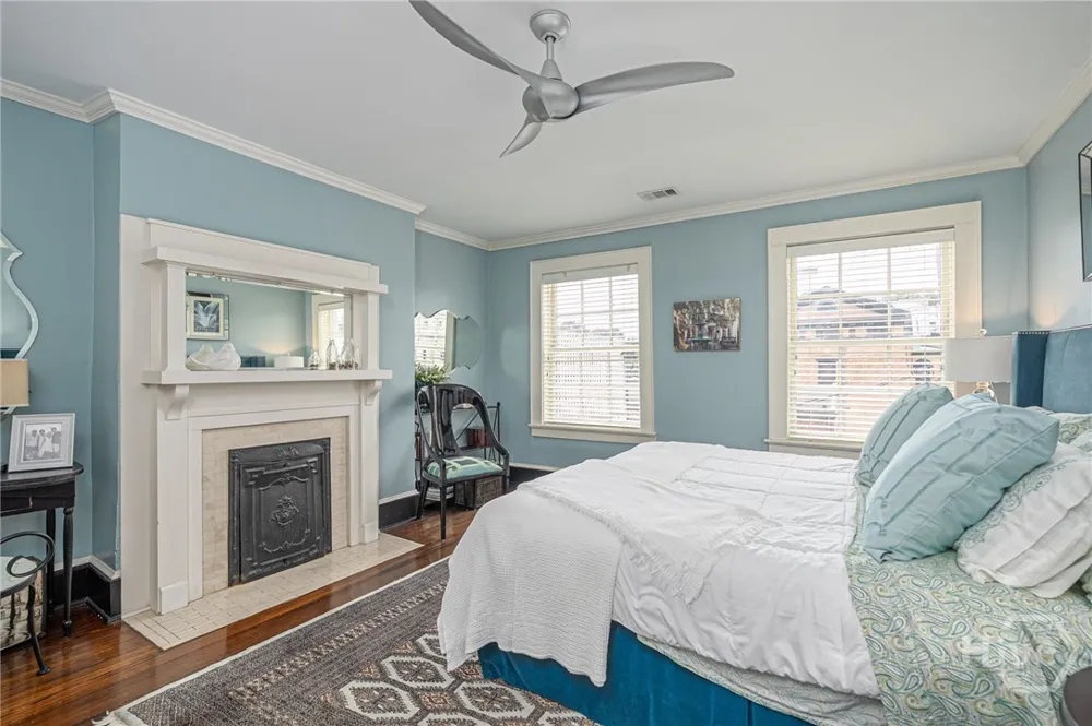 3 E Gordon Street Savannah, GA 31401