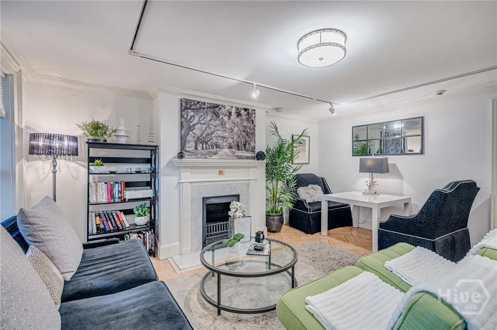 3 E Gordon Street Savannah, GA 31401