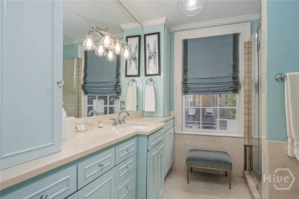 3 E Gordon Street Savannah, GA 31401