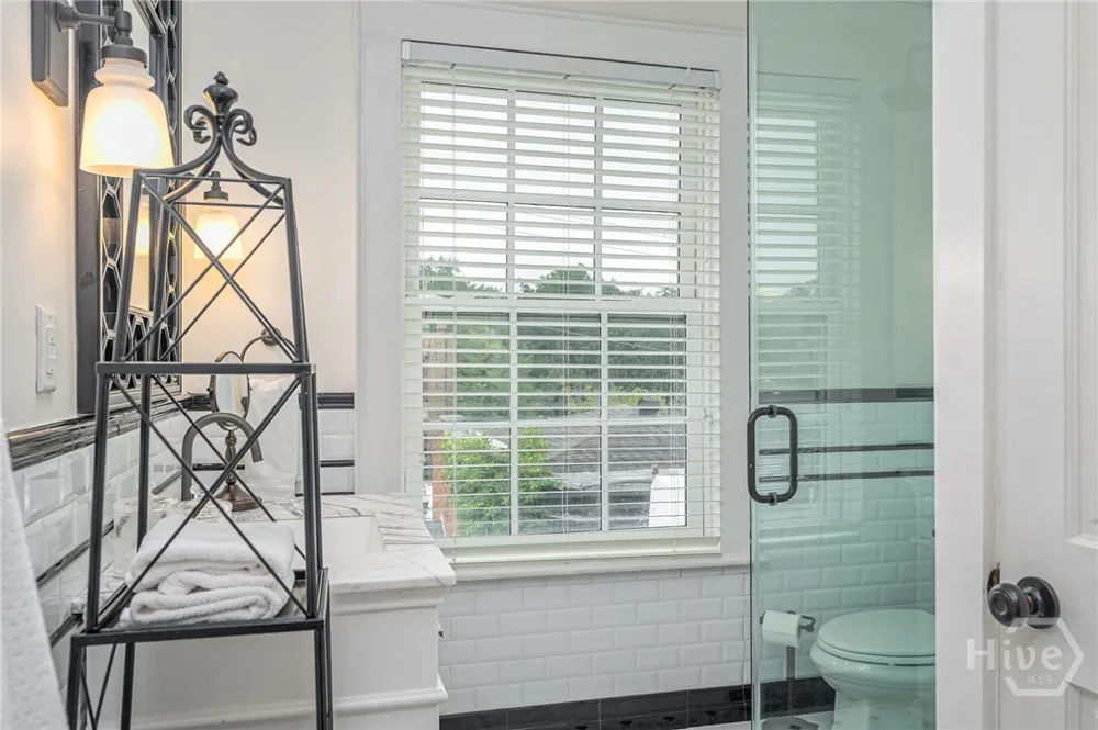3 E Gordon Street Savannah, GA 31401