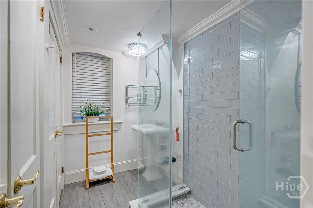3 E Gordon Street Savannah, GA 31401