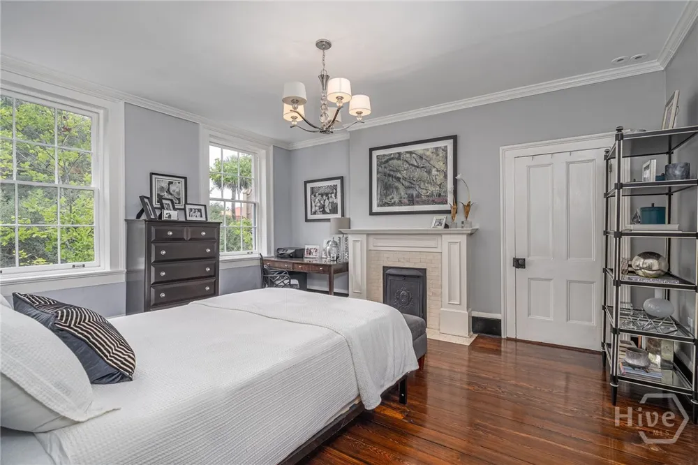 3 E Gordon Street Savannah, GA 31401