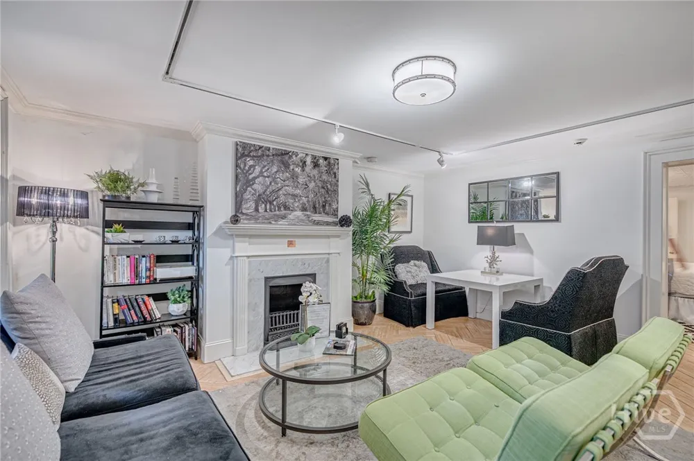 3 E Gordon Street Savannah, GA 31401