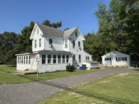 1213 S Route 9