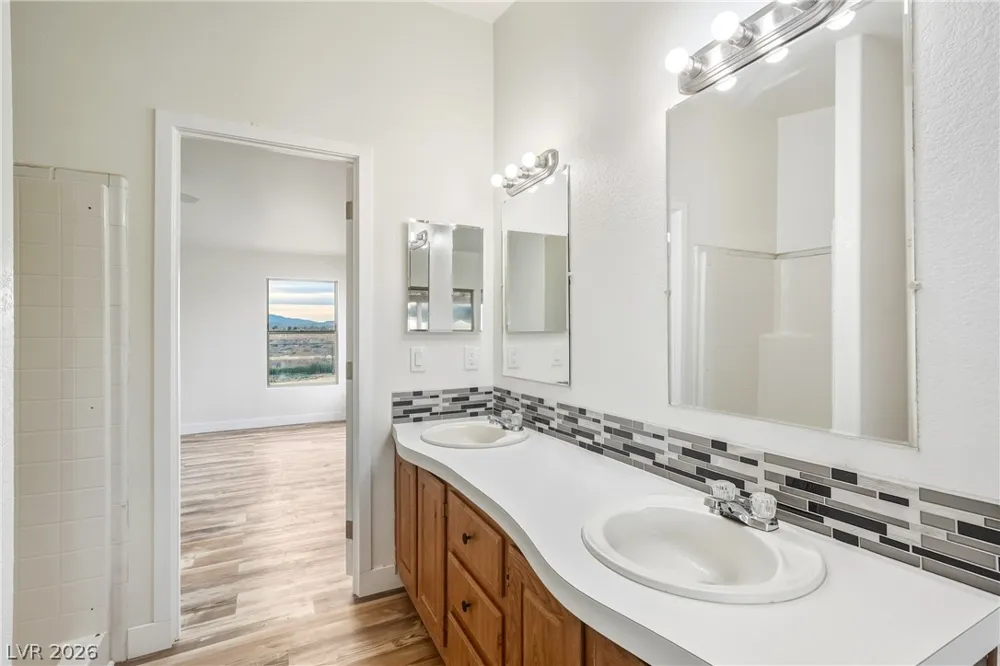 1340 W Bunarch Road Pahrump, NV 89060