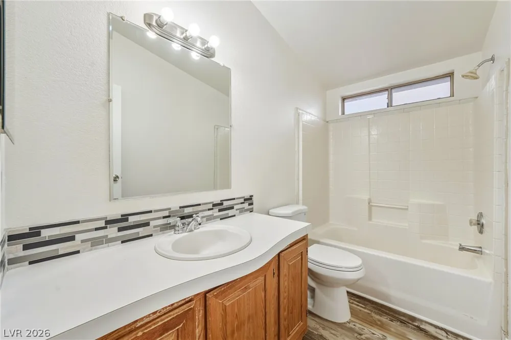 1340 W Bunarch Road Pahrump, NV 89060