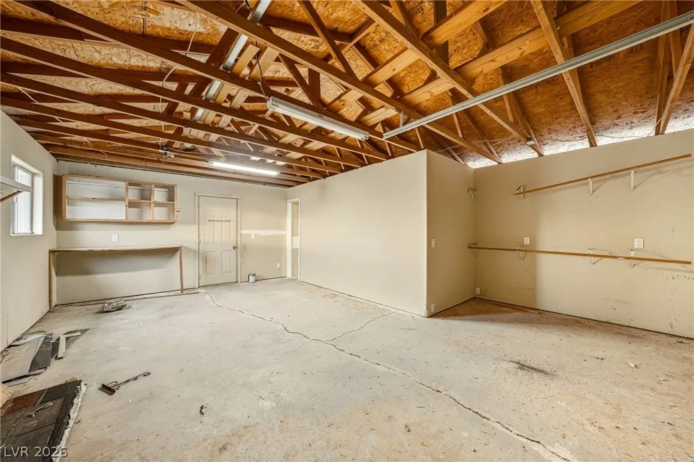 1340 W Bunarch Road Pahrump, NV 89060