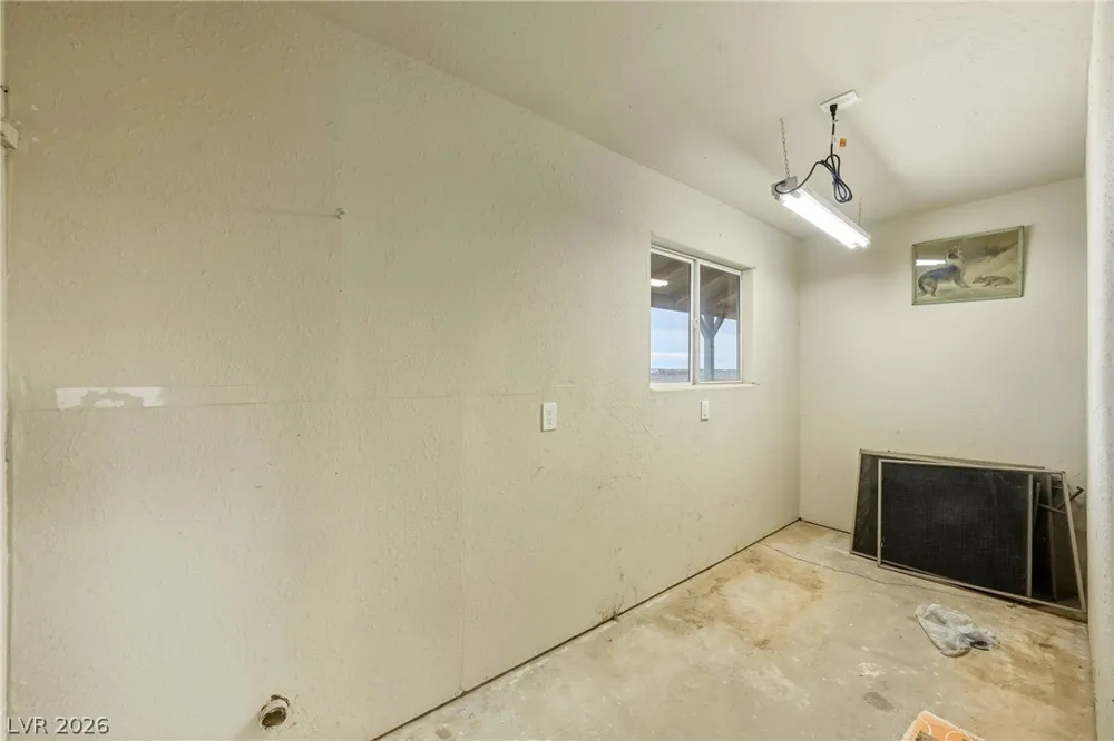 1340 W Bunarch Road Pahrump, NV 89060