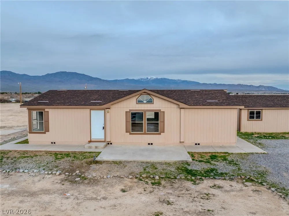 1340 W Bunarch Road Pahrump, NV 89060