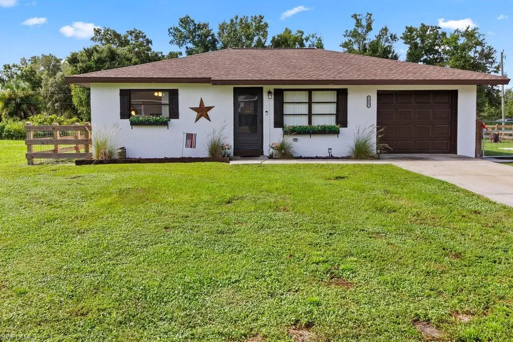 30097 Elm Road Punta Gorda, FL 33982