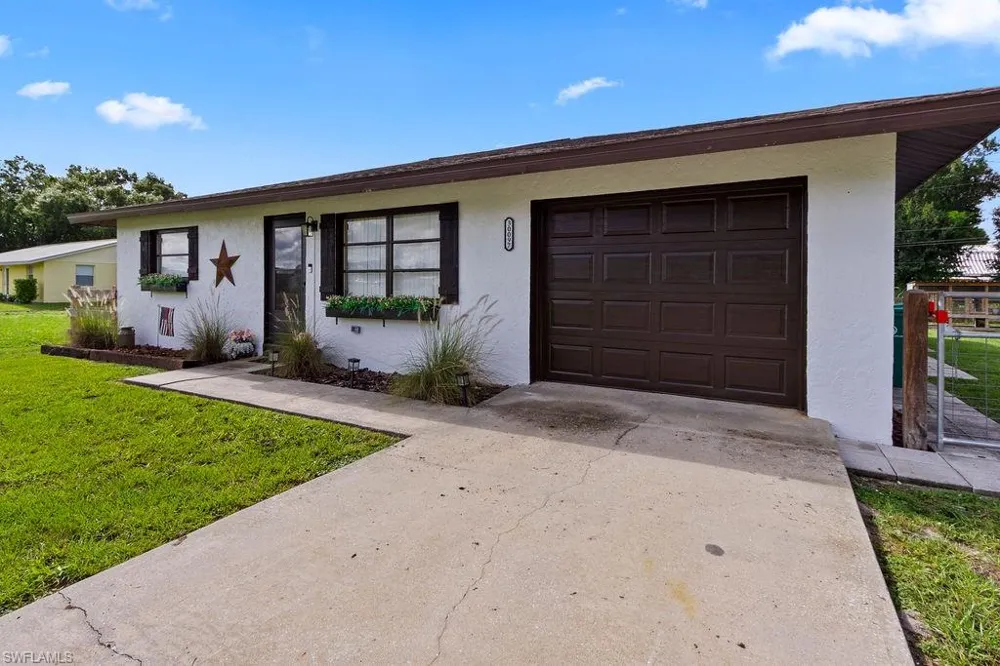 30097 Elm Road Punta Gorda, FL 33982