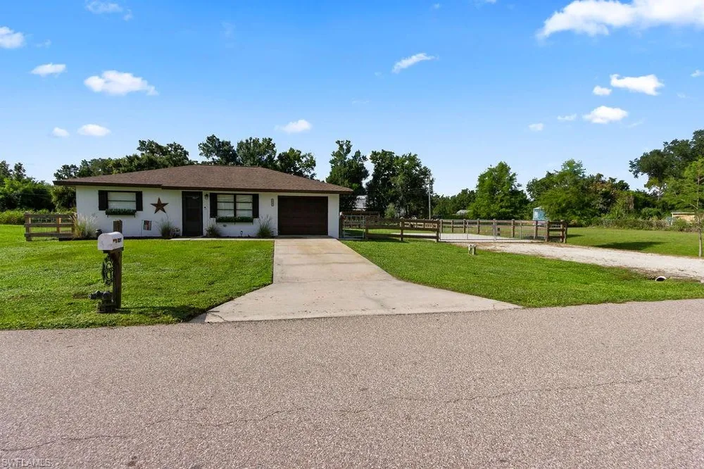 30097 Elm Road Punta Gorda, FL 33982