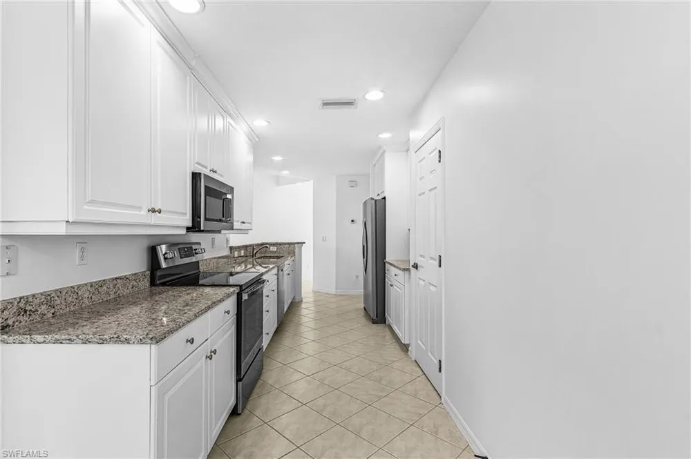 4209 Liron Avenue #101 Fort Myers, FL 33916
