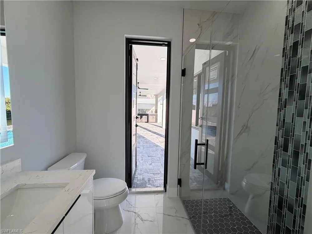 112 NE 6th Street Cape Coral, FL 33909