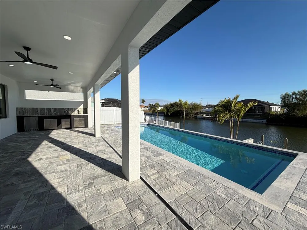 112 NE 6th Street Cape Coral, FL 33909
