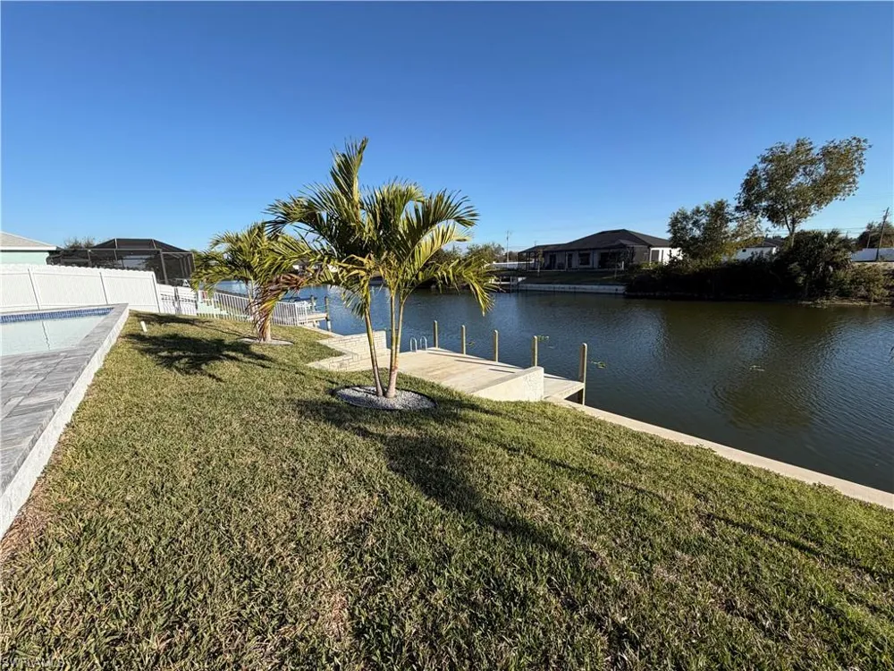 112 NE 6th Street Cape Coral, FL 33909