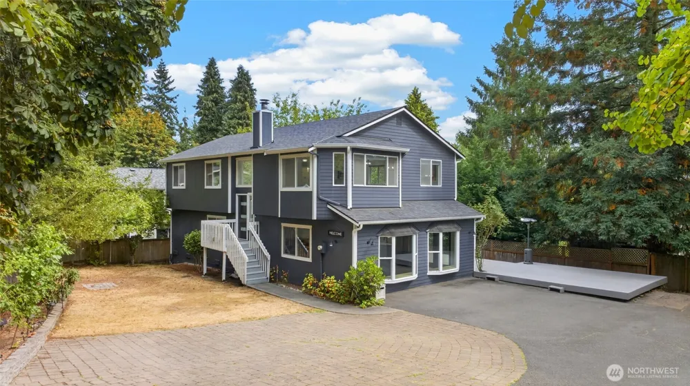 12730 15th Avenue NE Seattle, WA 98125