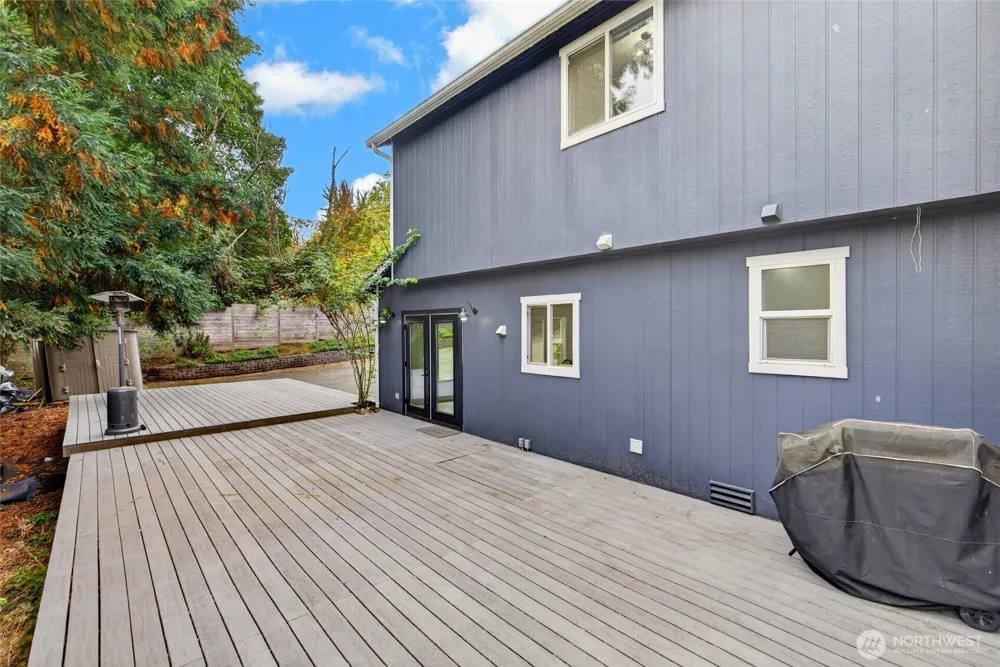 12730 15th Avenue NE Seattle, WA 98125