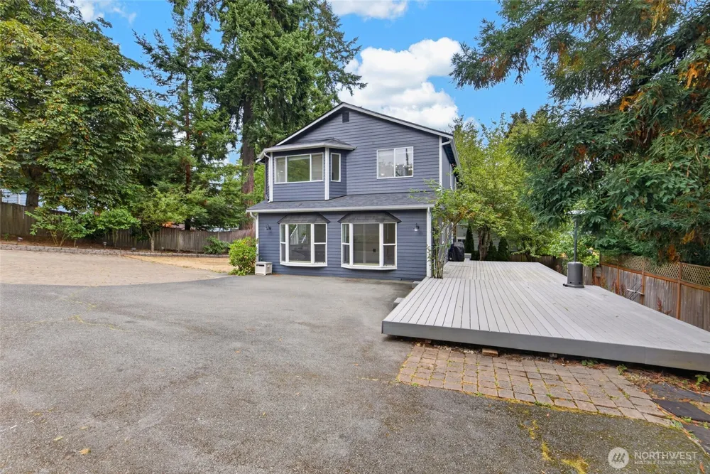 12730 15th Avenue NE Seattle, WA 98125