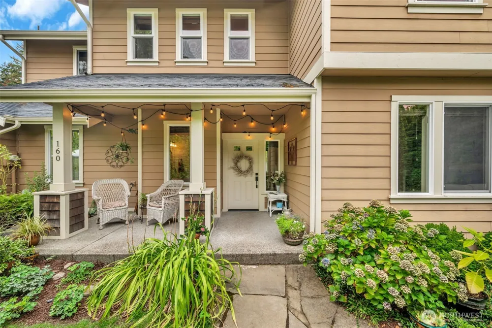160 6th Avenue SE Issaquah, WA 98027