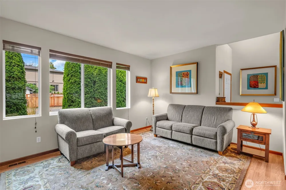 160 6th Avenue SE Issaquah, WA 98027