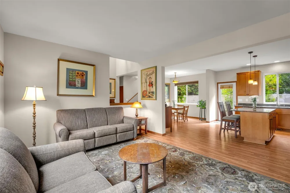 160 6th Avenue SE Issaquah, WA 98027