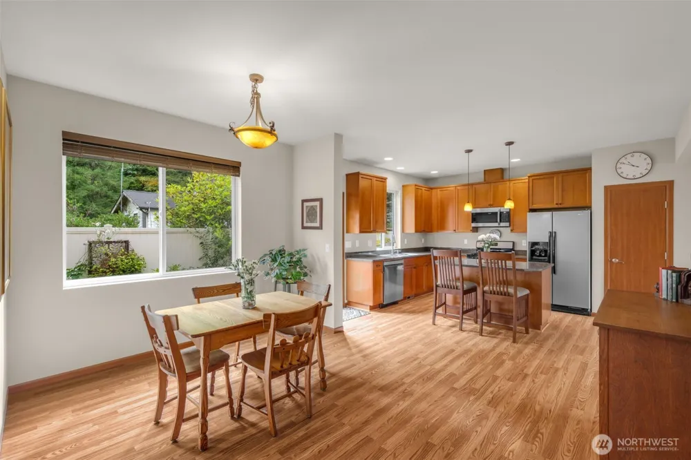 160 6th Avenue SE Issaquah, WA 98027