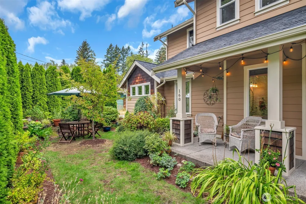160 6th Avenue SE Issaquah, WA 98027