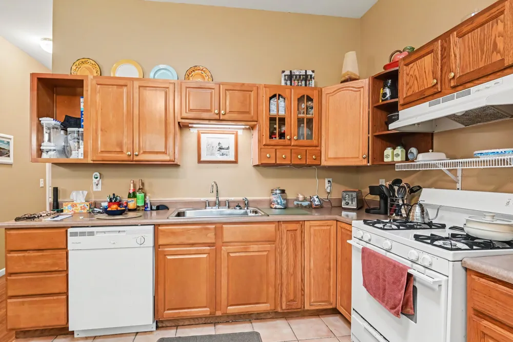 15086 76th Street South Haven Charter Township, MI 49090