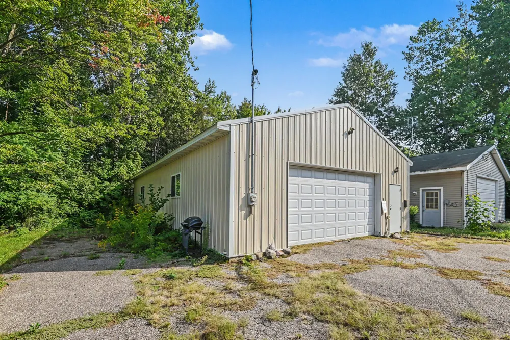 15086 76th Street South Haven Charter Township, MI 49090