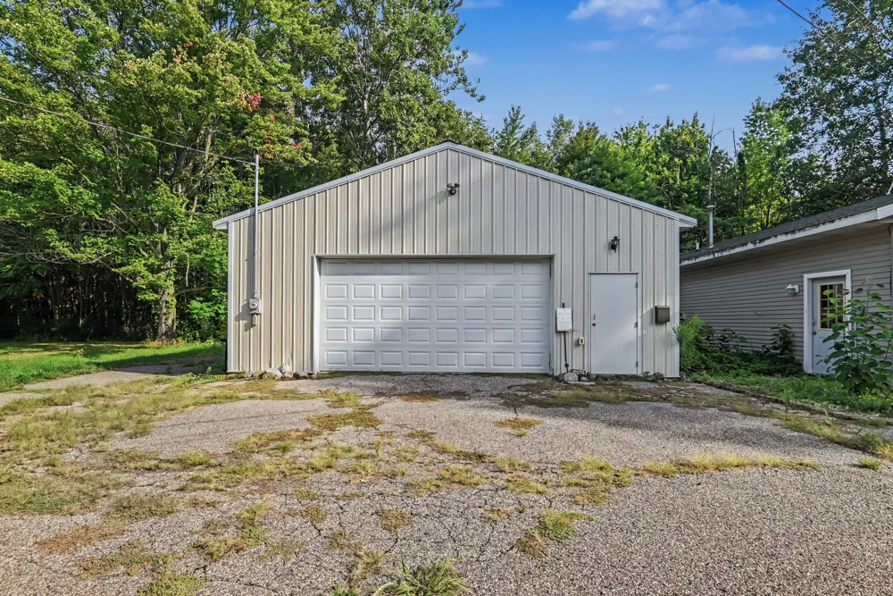 15086 76th Street South Haven Charter Township, MI 49090
