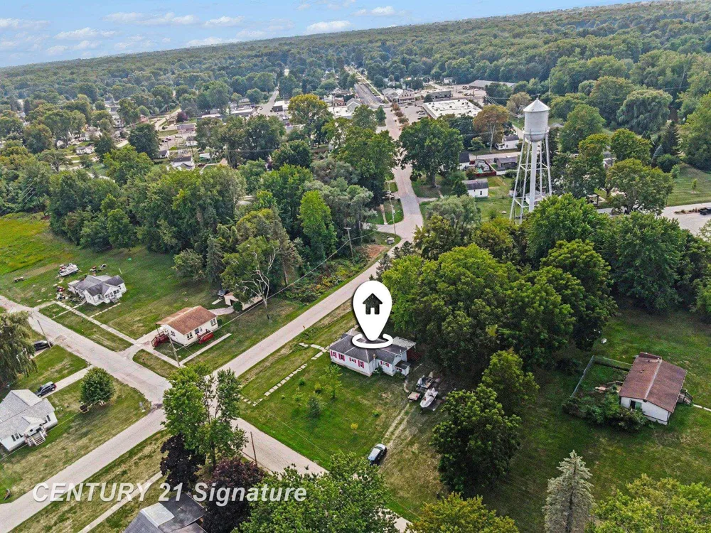 415 E Belle Avenue St Charles Village, MI 48655