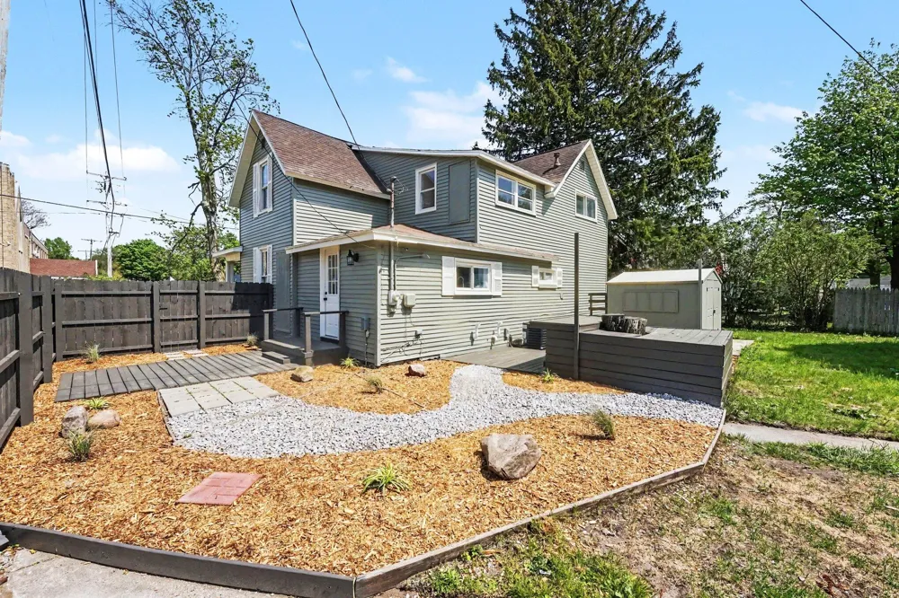 2269 Denmark Street Muskegon City, MI 49441