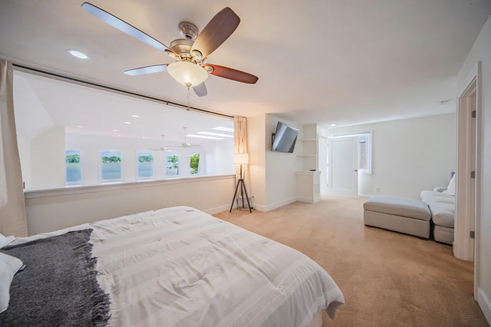 5065 Pine Drive Leoni Township, MI 49201