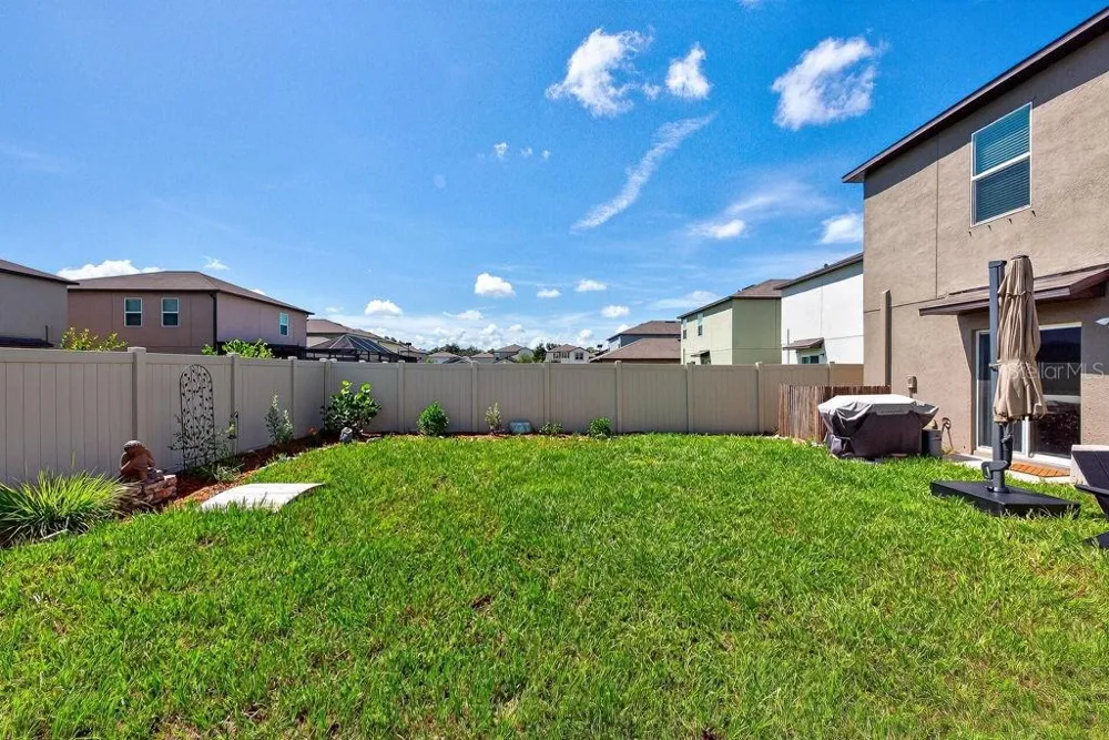 2148 SHINING AZUL WAY Lutz, FL 33558