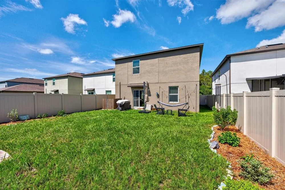 2148 SHINING AZUL WAY Lutz, FL 33558