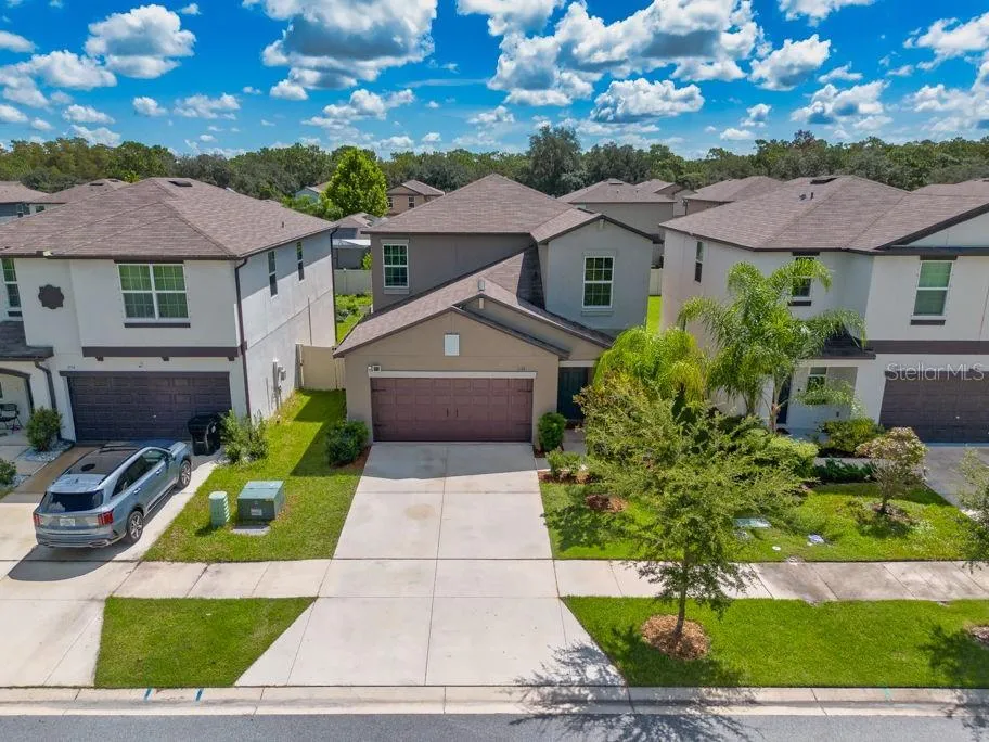2148 SHINING AZUL WAY Lutz, FL 33558