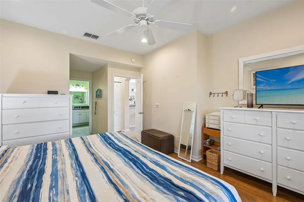 1230 HUNTINGTON GREENS DRIVE Sun City Center, FL 33573