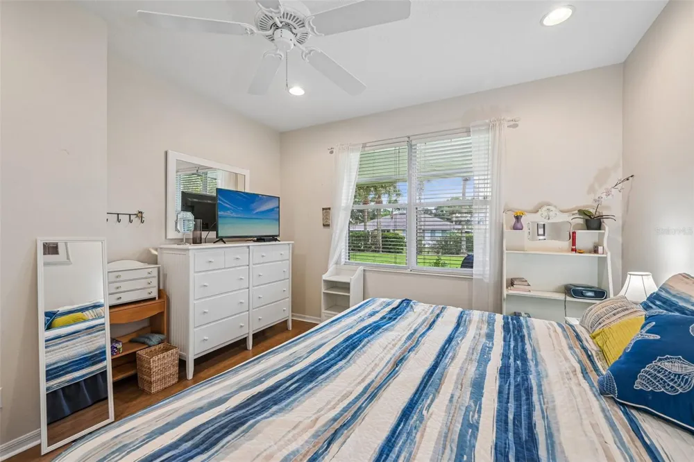 1230 HUNTINGTON GREENS DRIVE Sun City Center, FL 33573