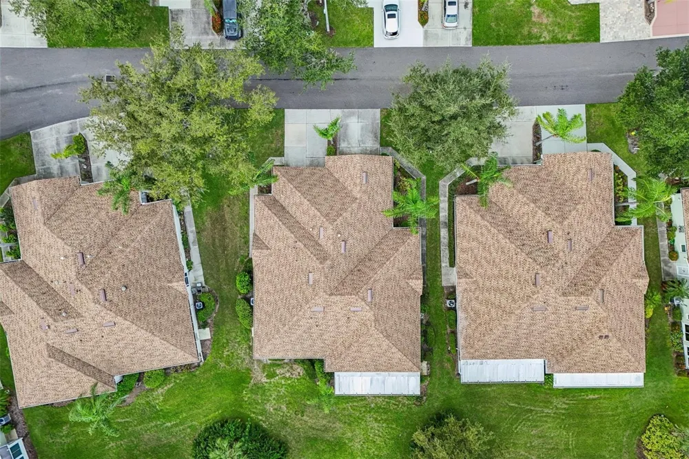 1230 HUNTINGTON GREENS DRIVE Sun City Center, FL 33573