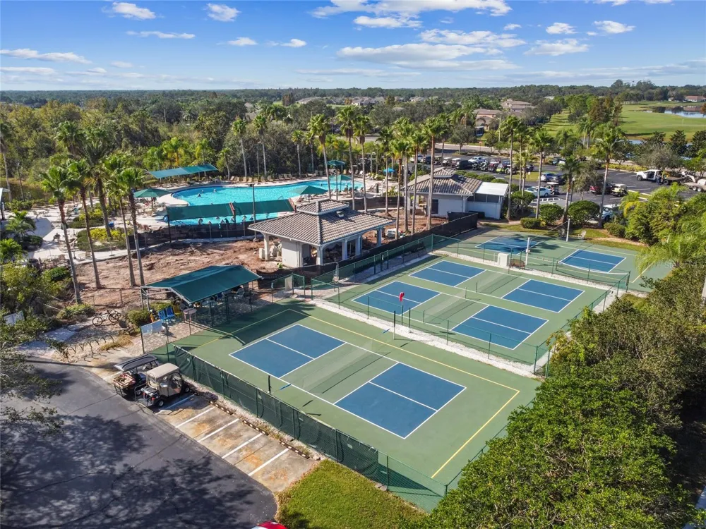 1230 HUNTINGTON GREENS DRIVE Sun City Center, FL 33573