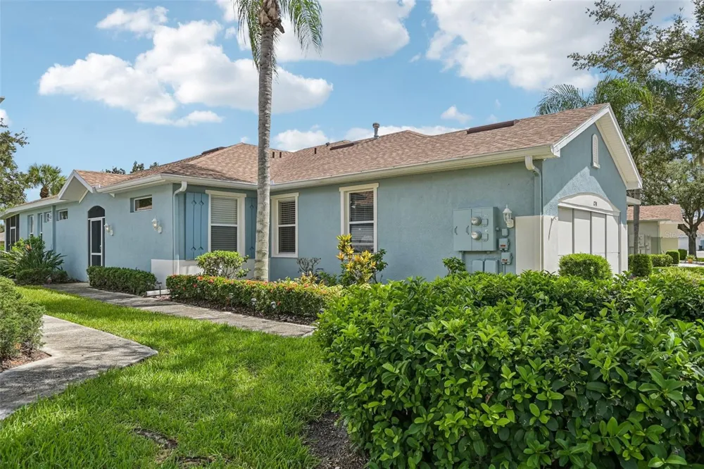 1230 HUNTINGTON GREENS DRIVE Sun City Center, FL 33573
