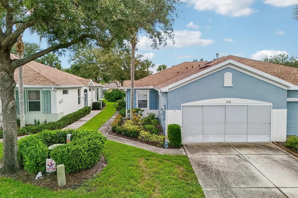 1230 HUNTINGTON GREENS DRIVE Sun City Center, FL 33573
