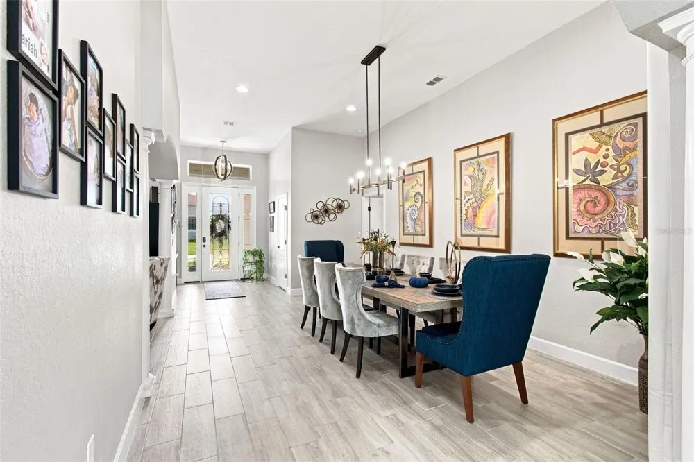 1072 WOODLAND OAKS DRIVE Lakeland, FL 33813