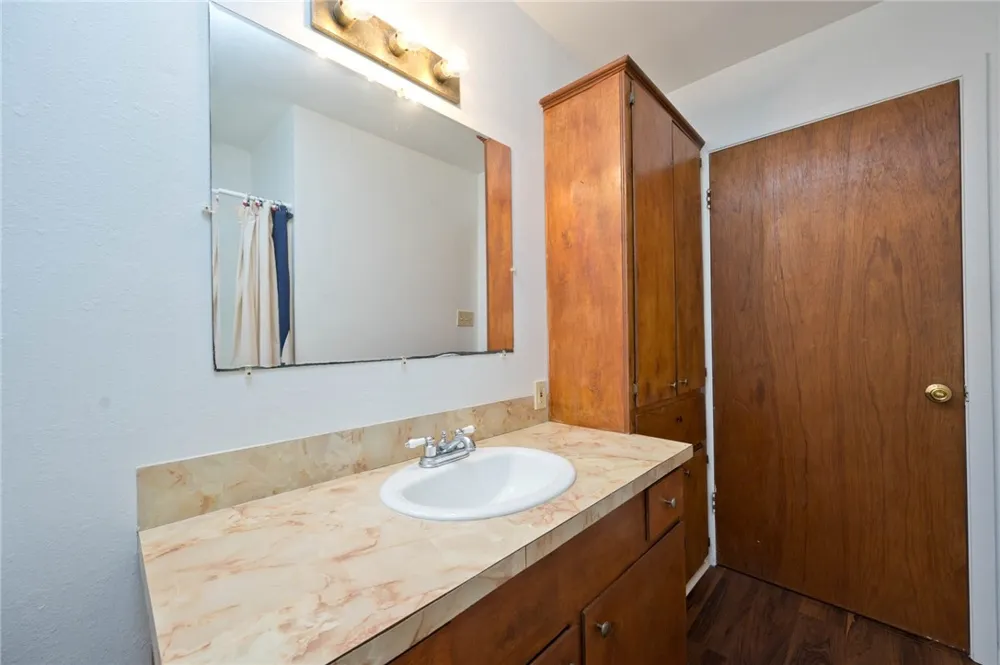 4733 Archer Drive Corpus Christi, TX 78415