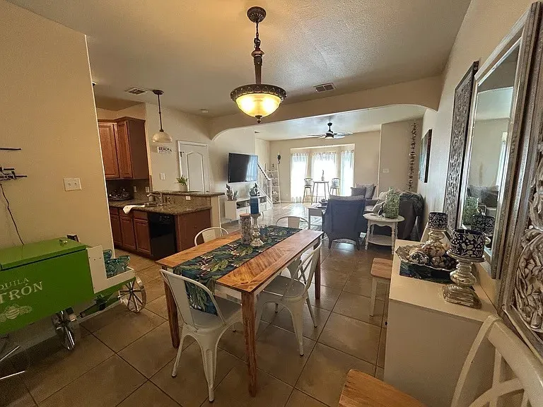 15422 Seamount Cay Court #202 Corpus Christi, TX 78418